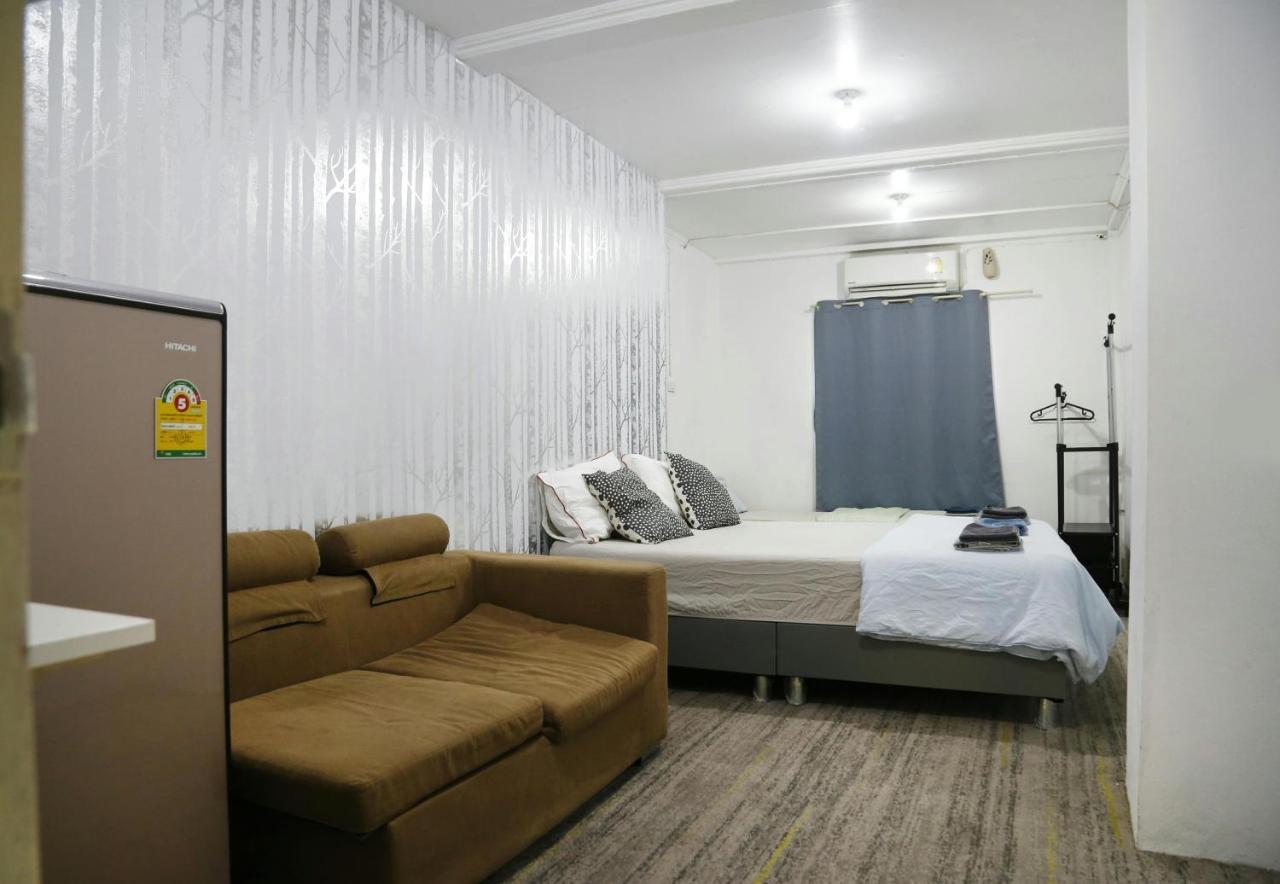 Rubin Home Bangkok Bagian luar foto