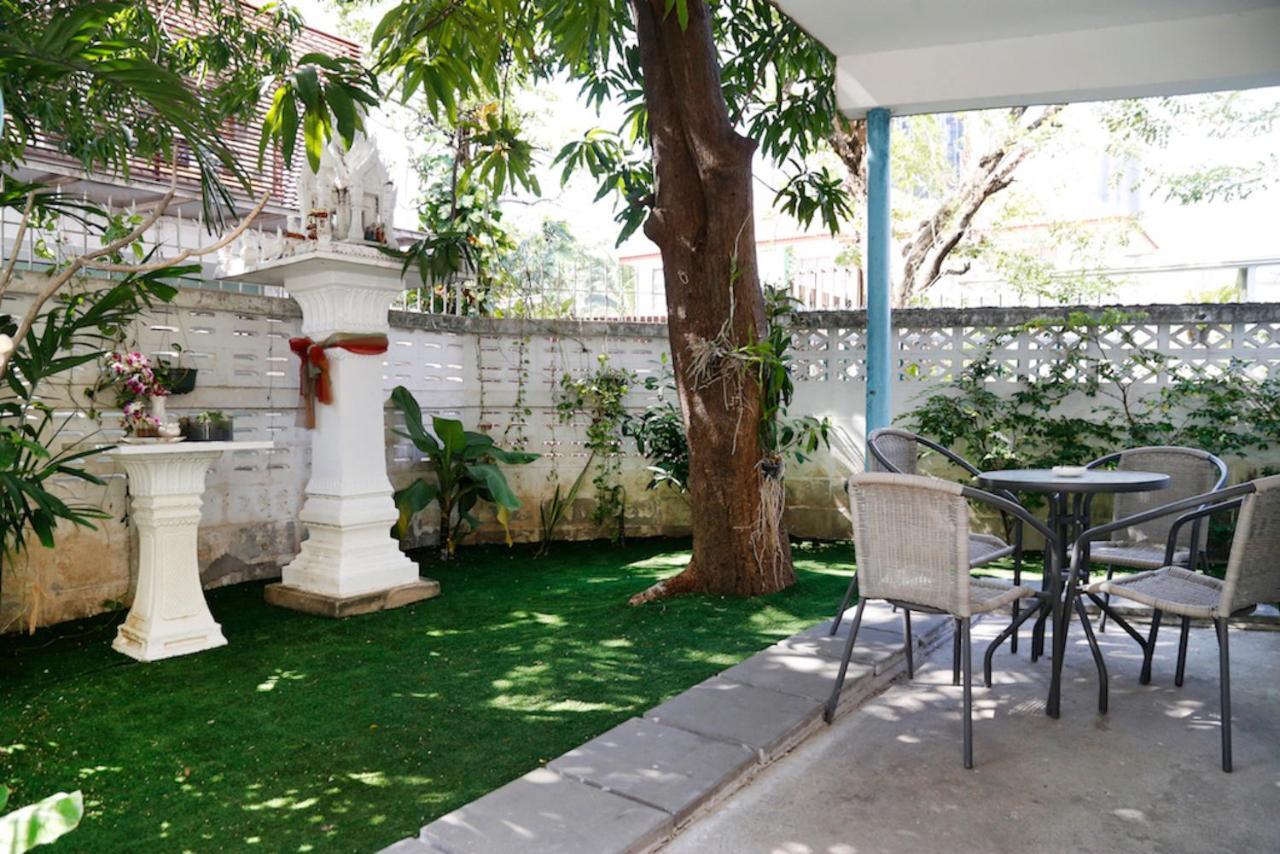 Rubin Home Bangkok Bagian luar foto